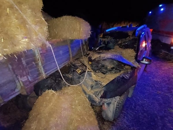 Balıkesir'in Gönen ilçesinde, Balya yolu üzerinde meydana gelen trafik kazasında 2 kişi yaralandı.