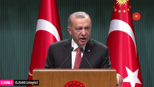 Cumhurbaşkanı Recep Tayyip Erdoğan'ın Kabine Toplantısı sonrası önemli açıklamalarda bulunuyor.