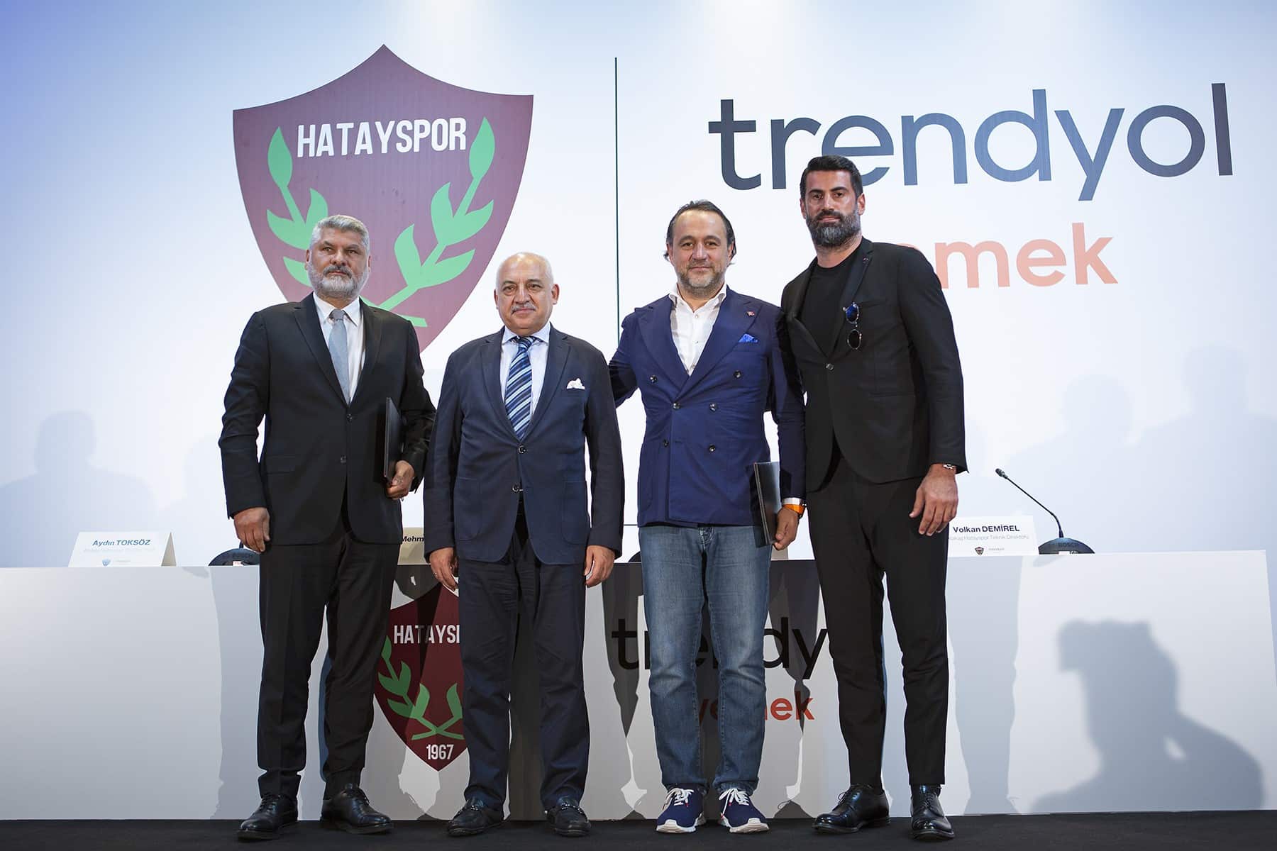 HATAYSPOR'UN FORMA SPONSORU TRENDYOL YEMEK OLDU!