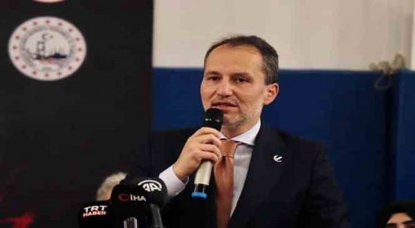 Yeniden Refah Partisi Genel Başkanı Fatih Erbakan, İsveç'in NATO üyeliği süreci hakkında yaptığı açıklamada, "Hükümetimizden beklentimiz, İsveç'in NATO'ya katılımına onay verme kararının yeniden gözden geçirilmesiyle batı ile ilişkilerde yeni 'hüsran' sayfalarının açılmasının önlenmesidir" dedi.