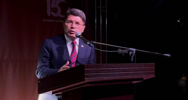 Adalet Bakanı Yılmaz Tunç, “Adli tatil dönemi yarın başlayacak ve 31 Ağustos’ta sona erecek” açıklamasında bulundu.