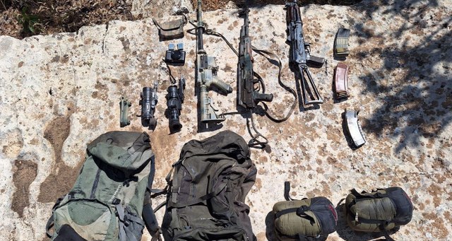 Milli Savunma Bakanlığı (MSB), Pençe-Kilit Operasyonu bölgesinde, PKK’lı teröristlere ait çok sayıda silah ve mühimmatın ele geçirildiğini duyurdu.