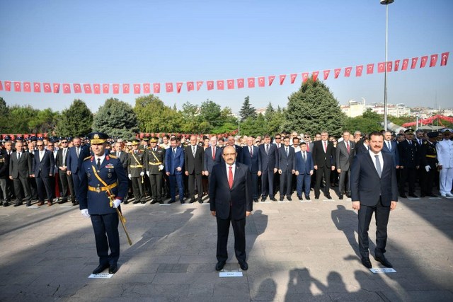 30 Ağustos Zafer Bayramı'nın 101’nci yıl dönümü Balıkesir'de coşkuyla kutlandı.