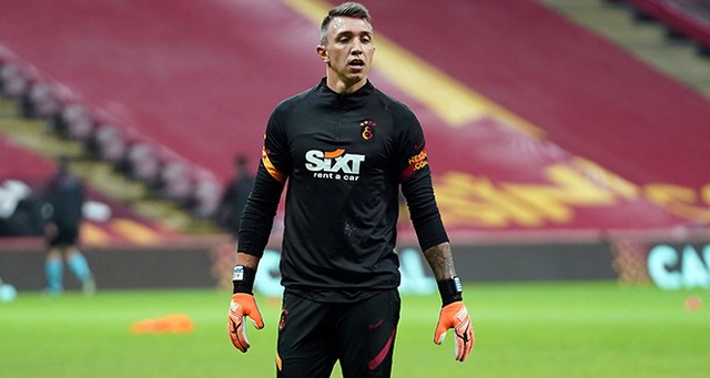 Galatasaray’ın başarılı kalecisi Fernando Muslera, Şampiyonlar Ligi’nde yer alma hayallerini gerçekleştirdikleri