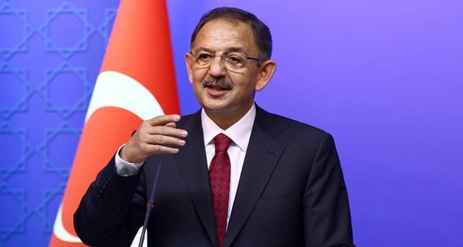 Çevre, Şehircilik ve İklim Değişikliği Bakanı Mehmet Özhaseki, “Yerinde Dönüşüm” projesine başvuru sayısının toplam 155 bin 293’e ulaştığını sosyal medya hesabından yaptığı paylaşımla açıkladı.