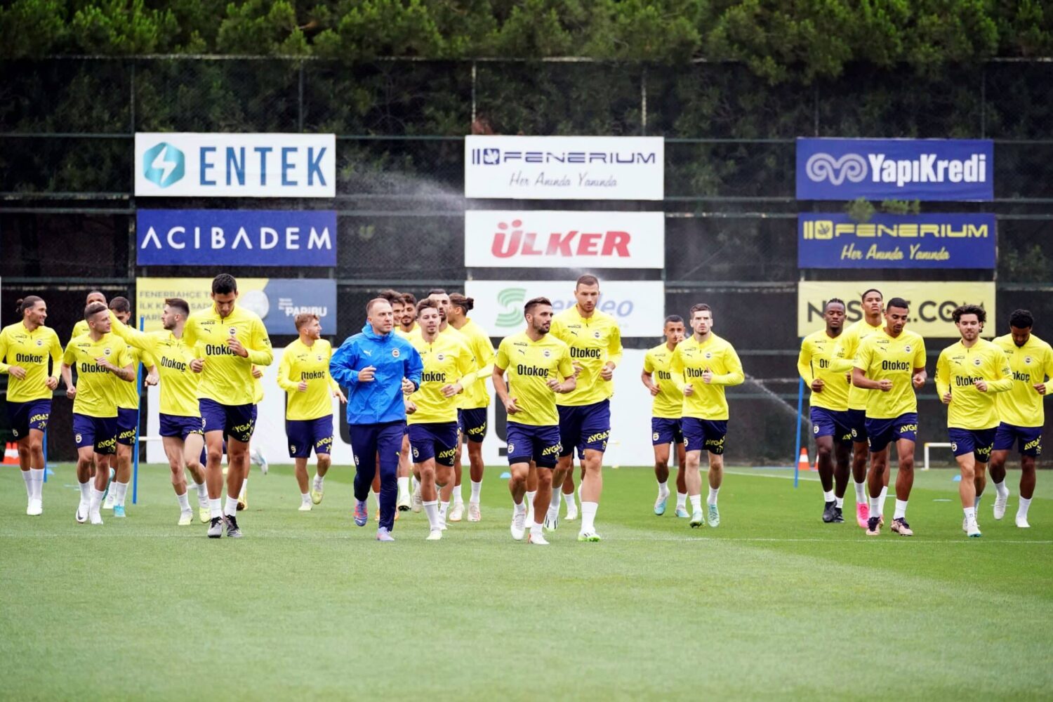 Fenerbahçe, UEFA Avrupa Konferans Ligi 3. Eleme Turu ilk maçında sahasında karşılaşacağı Maribor maçı hazırlıklarını tamamladı.