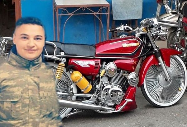 Balıkesir'in Edremit ilçesinde meydana gelen trafik kazasında ağır yaralanan motosiklet tutkunu genç , hastanede verdiği yaşam savaşını kaybetti.