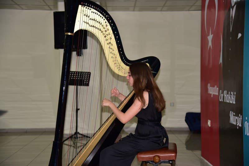 İlk kez gerçekleştirilen ADRA’FEST Festival Akademi Adramytteion Klasik Müzik Konserleri Oda Müziği ve Orkestra Kampına Balıkesir Üniversitesi ev sahipliği yapıyor.