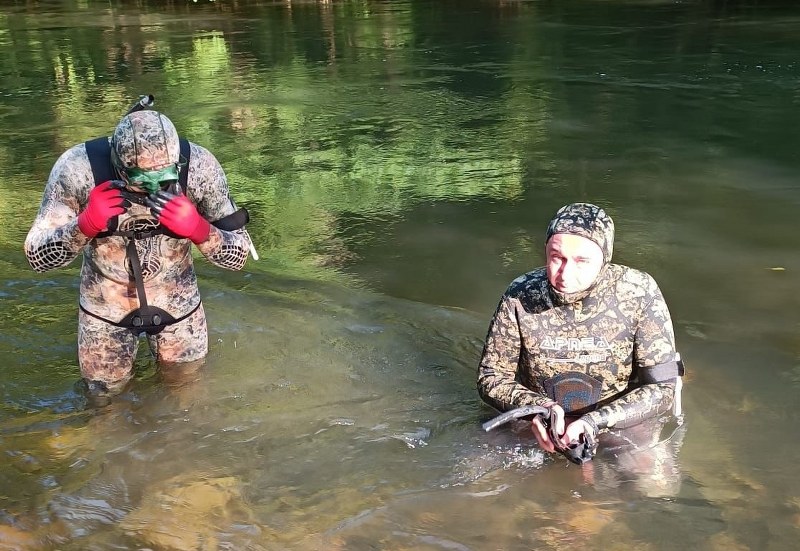 Balıkesir’in Gönen ilçesinde piknik yaparken suya düşen genç boğularak hayatını kaybetti.
