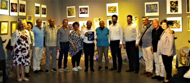 Balıkesir’in Edremit ilçesinde “Türkmenlerin Sesi” fotoğraf sergisinde 110 fotoğraf sanatseverlerle buluşturuldu.