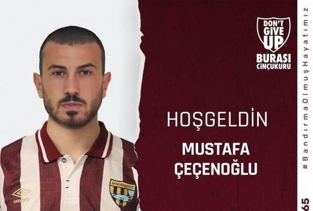 Bandırmaspor, 29 yaşındaki orta saha-kanat oyuncusu Mustafa Çeçenoğlu ile 1 yıllık sözleşme imzaladığını duyurdu.