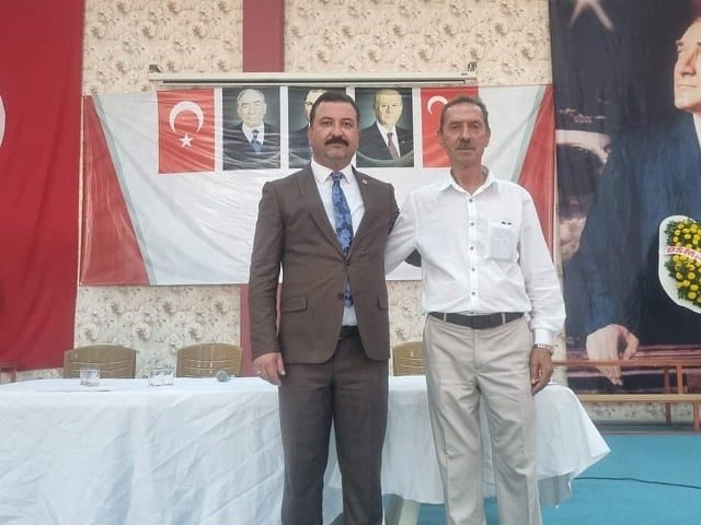 Balıkesir’in Gömeç ilçesinde, Milliyetçi Hareket Partisi İlçe Başkanlığı, 14. Olağan Genel Kurul toplantısı gerçekleştirildi. Toplantı sonucunda, mevcut İlçe Başkanı Muammer Birdar liderliğindeki ekip, yola devam etme kararı aldı.
