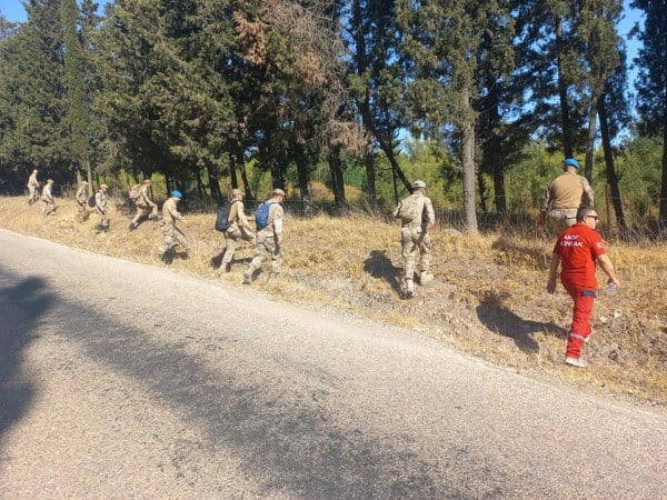 Balıkesir'in Gönen ilçesinde tam 76 gün önce kaybolan Ekonomist Korhan Berzeg'i bulma çabaları halen devam ediyor. Jandarma, JASAT, sivil toplum örgütleri ve GÖNDAK ekipleri neredeyse her santimini didik didik ederek, adeta Güney Marmara ormanlarını karış karış aramaya devam ediyorlar.
