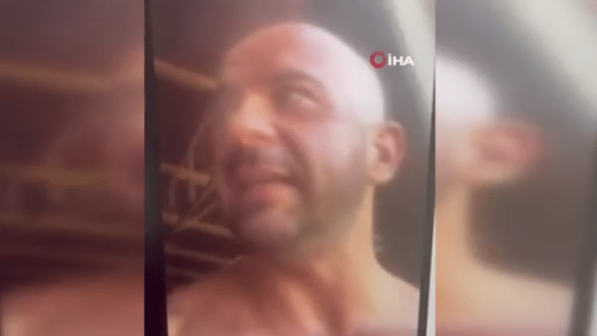 Bosna Hersek'in Gradacac şehrinde Nermin Sulejamnovic adlı saldırgan, sosyal medya hesabından canlı yayın açarak eski eşi N.H. ve Türk asıllı baba-oğul 2 Türk'ü öldürdükten sonra da intihar etti.