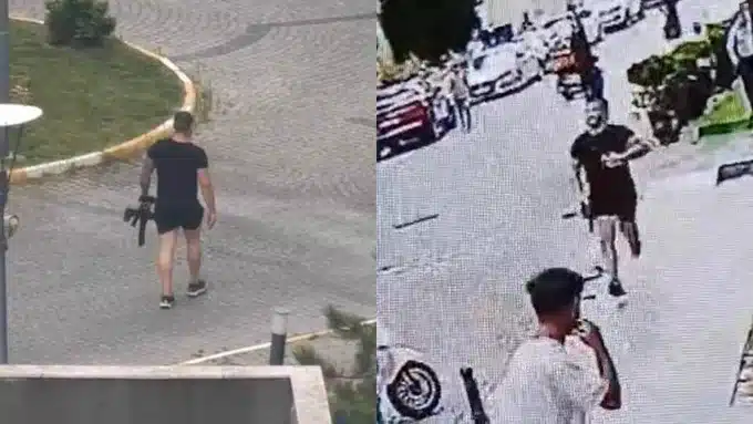 İstanbul Esenyurt’ta alacak verecek meselesi yüzünden kavgalı oldukları iddia edilen şahıslardan biri diğerinin kuaför salonuna pompalı tüfekle saldırdı.