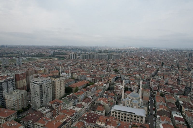 İstanbul'da, kiralık konutlardaki kira bedelleri yıllık olarak istenmeye başlandı. Ev sahipleri, enflasyona karşı korunm