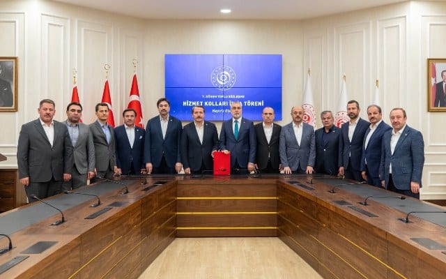  7. Dönem Kamu Toplu Sözleşmesi görüşmeleri çerçevesinde anlaşma sağlanan 11 iş kolundaki kazanımlar açıklandı.