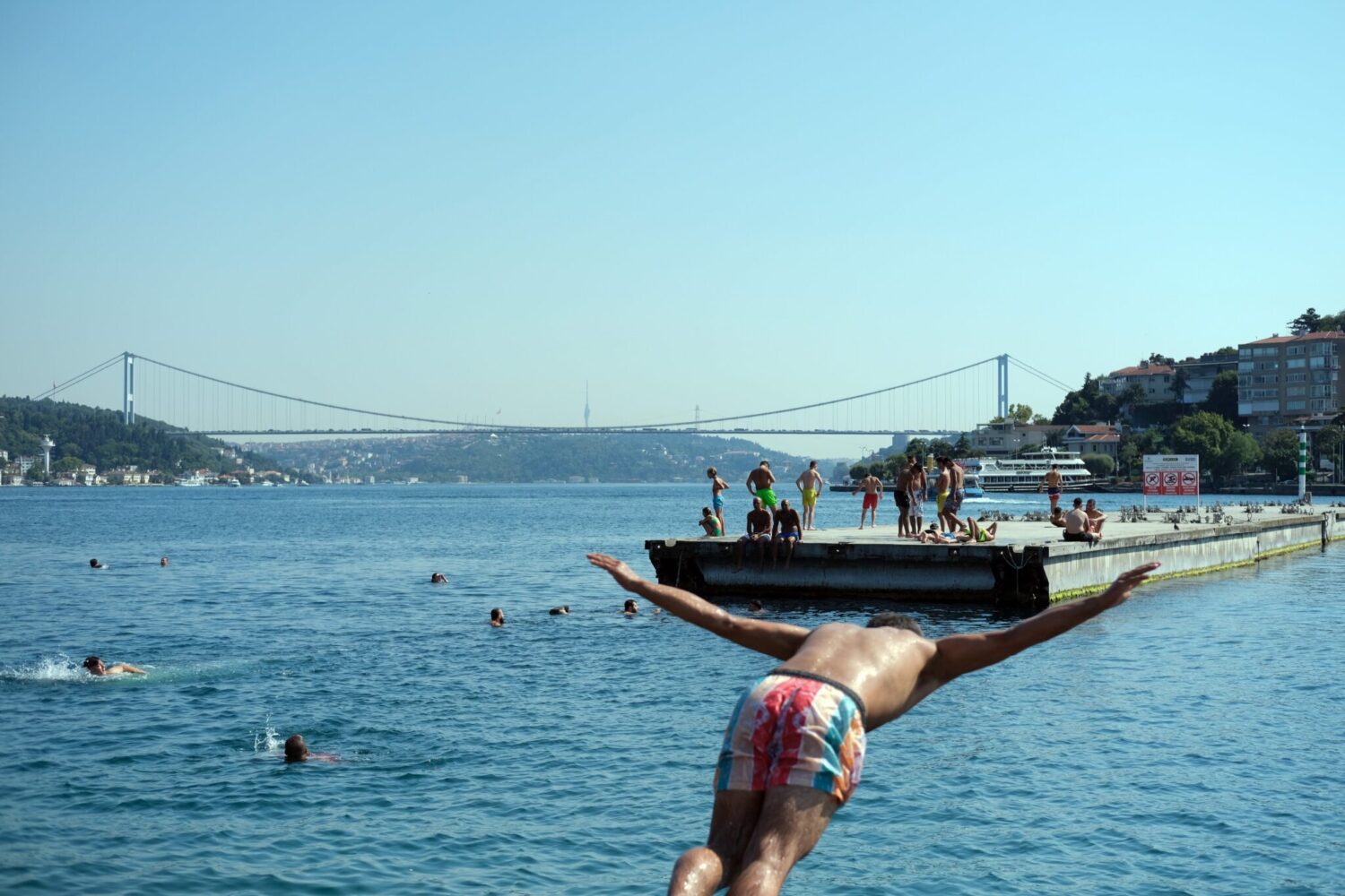 Tüm yurtta günlerdir etkisini sürdüren ‘Eyyam-ı Bahur’ sıcaklıkları İstanbul’da da etkisini göstermeye devam ediyor.