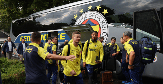 Fenerbahçe, UEFA Avrupa Konferans Ligi Play-off Turu rövanş maçı için Hollanda'ya gitti. 