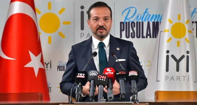 İYİ Parti Sözcüsü ve Medya İlişkileri Başkanı Kürşad Zorlu, 31 Mart 2024’te yapılacak yerel seçimlerde İstanbul ve Ankara’da kendi adaylarını çıkaracaklarını açıkladı.