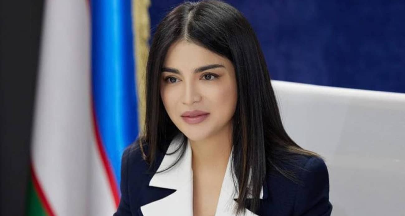 Özbekistan Cumhurbaşkanı Şevket Mirziyoyev, 38 yaşındaki kızı Saida Mirziyoyeva’yı cumhurbaşkanı yardımcılığına getirdi. 