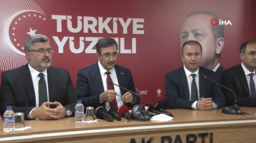 Cumhurbaşkanı Yardımcısı Cevdet Yılmaz, deprem bölgesi ve kentsel dönüşüme dair önemli açıklamalarda bulundu.