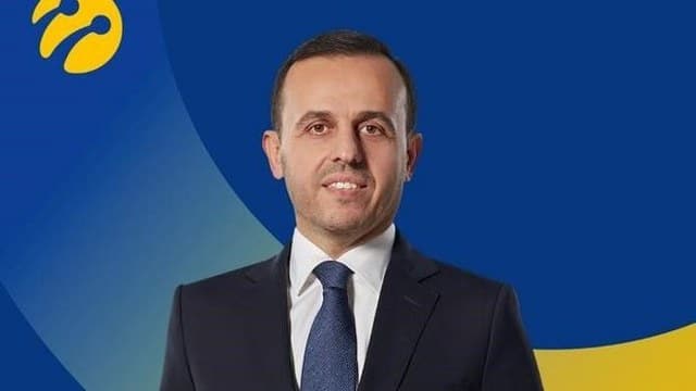  Yaklaşık 10 gün önce Turkcell’e genel müdür olarak atanan Bülent Aksu’nun görevinin sona erdiği açıklandı.
