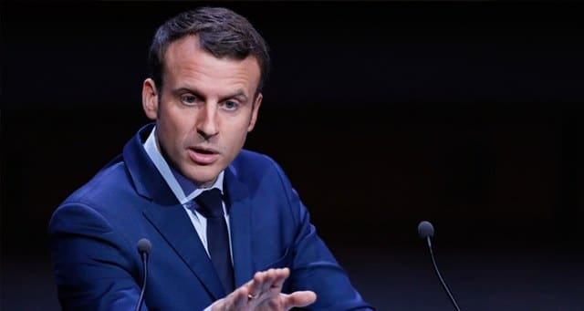 Fransa Cumhurbaşkanı Emmanuel Macron, Nijer ile ilgili yaptığı açıklamada, “Büyükelçimiz ve diplomatlarımız tam anlamıyla rehin tutuluyor” dedi.
