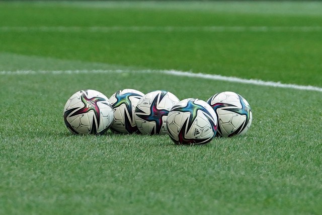 Trendyol Süper Lig'de geride kalan 4 haftada bir maçı eksik olan Fenerbahçe 3'te 3 yaparken, Başakşehir ile Gaziantep FK ise puan alamadı. Gol krallığında da zirvede Galatasaray'ın Arjantinli futbolcusu Mauro Icardi yer aldı.