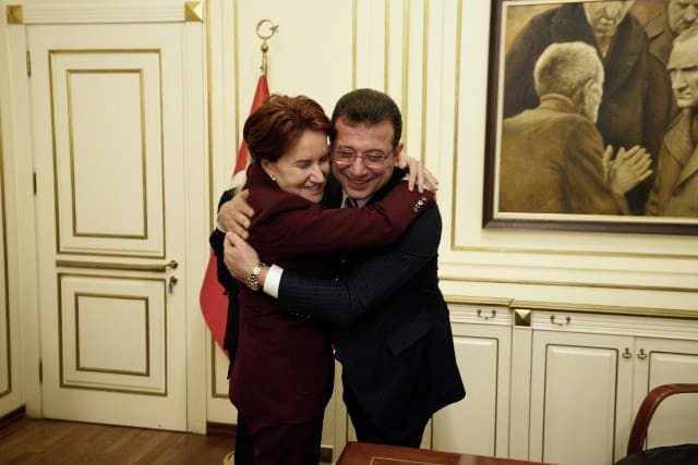 İstanbul Büyükşehir Belediye Başkanı Ekrem İmamoğlu, İyi Parti Genel Başkanı Meral Akşener'in yerel seçimde Ankara ve İstanbul da dahil 81 şehirde a
