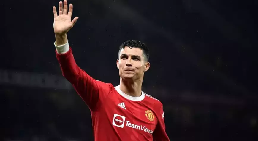 Fas'ta yaşanan deprem felaketi sonrasında Cristiano Ronaldo'nun Marakeş şehrindeki otelinin depremzedelere kapılarını açtığı bildirildi.