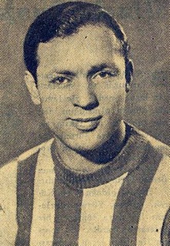 A Milli Futbol Takımı'nın eski futbolcularından hayatta olan en yaşlı futbolcusu Galip Haktanır, 102 yaşında hayatını kaybetti.