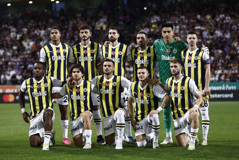 UEFA Avrupa Konferans Ligi'nde H Grubu'nda mücadele edecek Fenerbahçe'nin fikstürü belli oldu. Sarı-lacivertliler ilk maçta evinde Nordsjaelland ile karşı karşıya gelecek.
