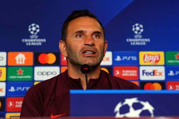 Galatasaray'ın Teknik Direktörü Okan Buruk, Danimarka'nın Kopenhag takımının yüksek kalitede bir ekip olduğunu ifade ederek, "Grupta herkes kadar şansı olan bir takım. Rakibimizi önemsiyoruz. Kazanmak için kendi konsantrasyonumuzu en yukarıya çekmemiz gerekiyor. Kendimize çok fazla güvenmemiz gerekiyor" dedi.