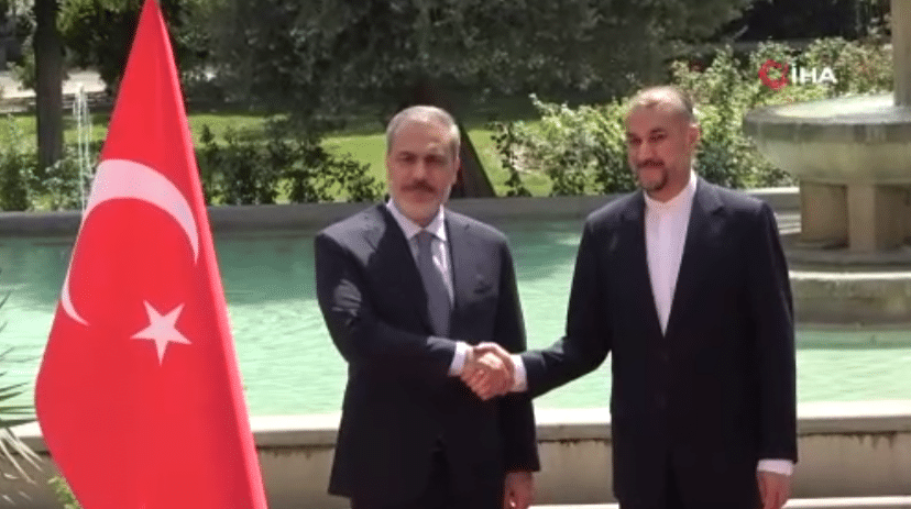 Dışişleri Bakanı Hakan Fidan ve İran Dışişleri Bakanı Hüseyin Emir Abdullahiyan, İran Dışişleri Bakanlığı’nda görüştü. 