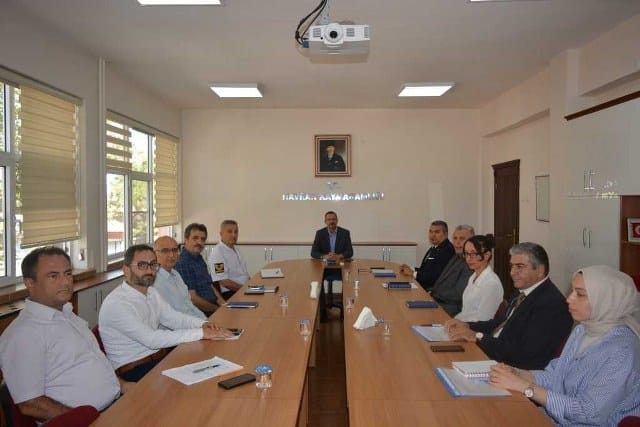 Balıkesir’in Havran ilçesinde Kaymakam Enver Özderin başkanlığında Kadına Yönelik Şiddetle Mücadele Koordinasyonu, İzleme ve Değerlendirme Toplantısı gerçekleştirildi.