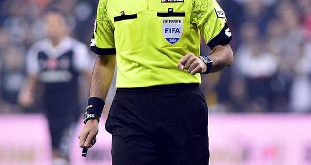Fenerbahçe'nin UEFA Avrupa Konferans Ligi H Grubu'nda sahasında Danimarka temsilcisi Nordsjalland ile oynayacağı karşılaşmada Macaristan Futbol Federasyonu'ndan Gergo Bogar düdük çalacak.  beşiktaş