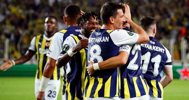 Fenerbahçe, UEFA Avrupa Konferans Ligi’nde Nordsjaelland maçındaki 3-1'lik galibiyetiyle yenilmezlik serisini 11'e çıkardı.