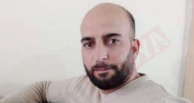 Ağrı’nın Patnos İlçesinde köy korucusu olduğu öğrenilen şahıs eşini ve eşinin ailesini kurşun yağmuruna tuttu. Olayda 2 kişi öldü, 3 kişi ise yaralandı.