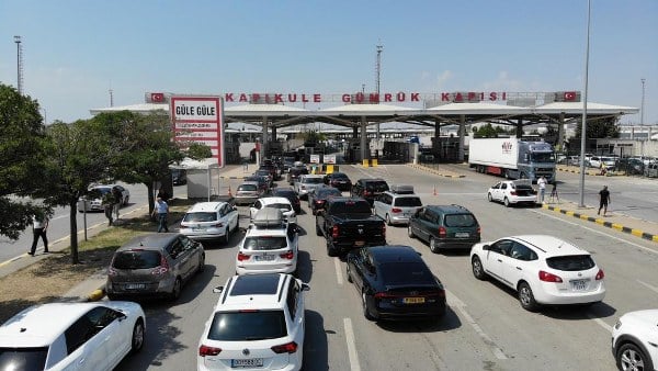 Diplomatik Araç'da KOKAİN Yakalandı
