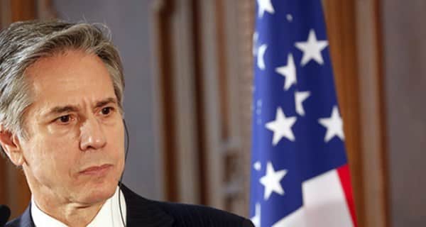 ABD Dışişleri Bakanı Antony Blinken, Ankara'da gerçekleşen terör saldırısı girişimini kınayarak, "NATO müttefikimiz Türkiye'nin ve Türk halkının yanındayız" açıklamasında bulundu.