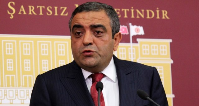 CHP Diyarbakır Milletvekili Sezgin Tanrıkulu’nun dokunulmazlığının kaldırılmasına ilişkin hazırlanan fezleke TBMM’ye sevk edildi.
