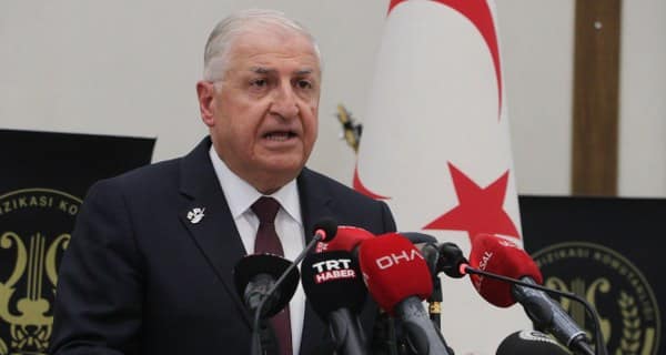 Bakan Güler, “Eli kanlı teröristler bu coğrafyadan yok olup gidinceye kadar azimle ve kararlılıkla mücadeleye devam edeceğiz” dedi.