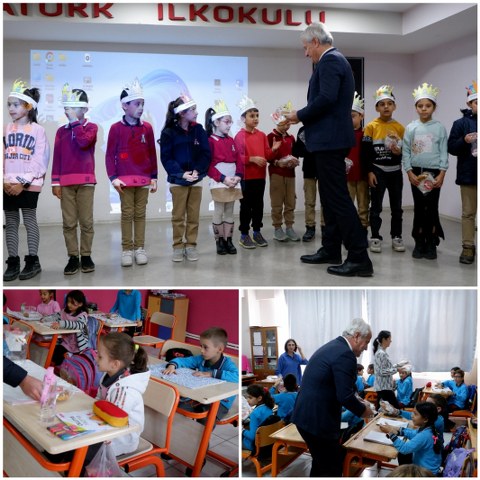 Susurluk Belediye Başkanı Nurettin Güney, 12-18 Aralık tarihleri arasında gerçekleştirilen 'Yerli Malı Haftası'nda Susurluk Belediyesi tarafından yetiştirilen buğdaylardan yapılan simitler çocuklara dağıttı.