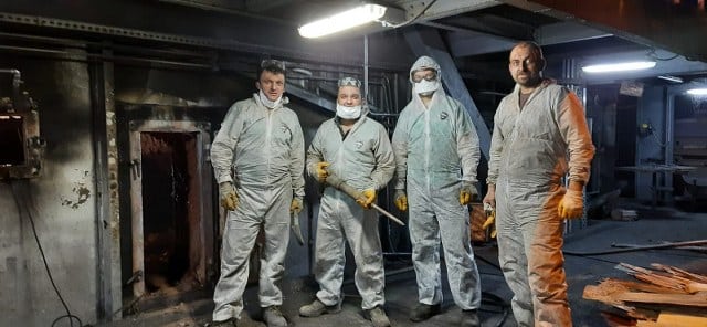 Susurluk Şeker Fabrikası'nın yeniden faaliyete alınmasının ardından kendi hammadde üretim alanlarında yıllık 25 bin ton olan üretimi yılda 350 bin tona çıktı. Şeker-İş Sendikası Susurluk Temsilcisi Yavuz Gürsoy fabrikanın üretiminin artmasının Susurluk ekonomisine de büyük katkı sağladığını ve Susurluk'un gözdesi olduğunu söyledi.;