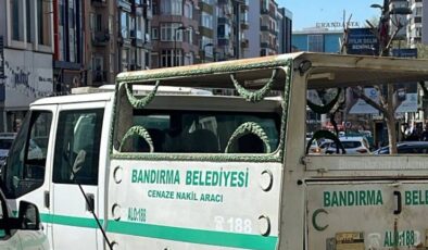 Bandırma’da Cam Silerken Düşen Kadın Hayatını Kaybetti