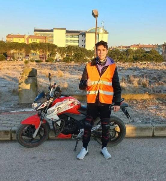 Bandırma'da Motosiklet Kazası; Bir Genç Hayatını Kaybetti
