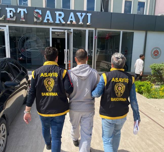 Bandırma'dan Çaldı, Erdek'te Yakalandı