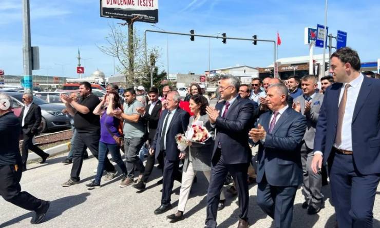  Susurluk Belediye Başkanı Hakan Yıldırım Semizel 'Susurluk'u Türkiye'nin En Güzel İlçelerinden Birine Dönüştüreceğiz'