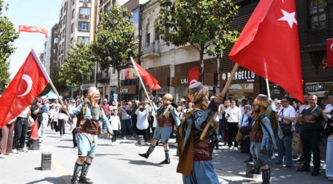 Gençlik Bayramı, Balıkesir’de festivalle kutlandı